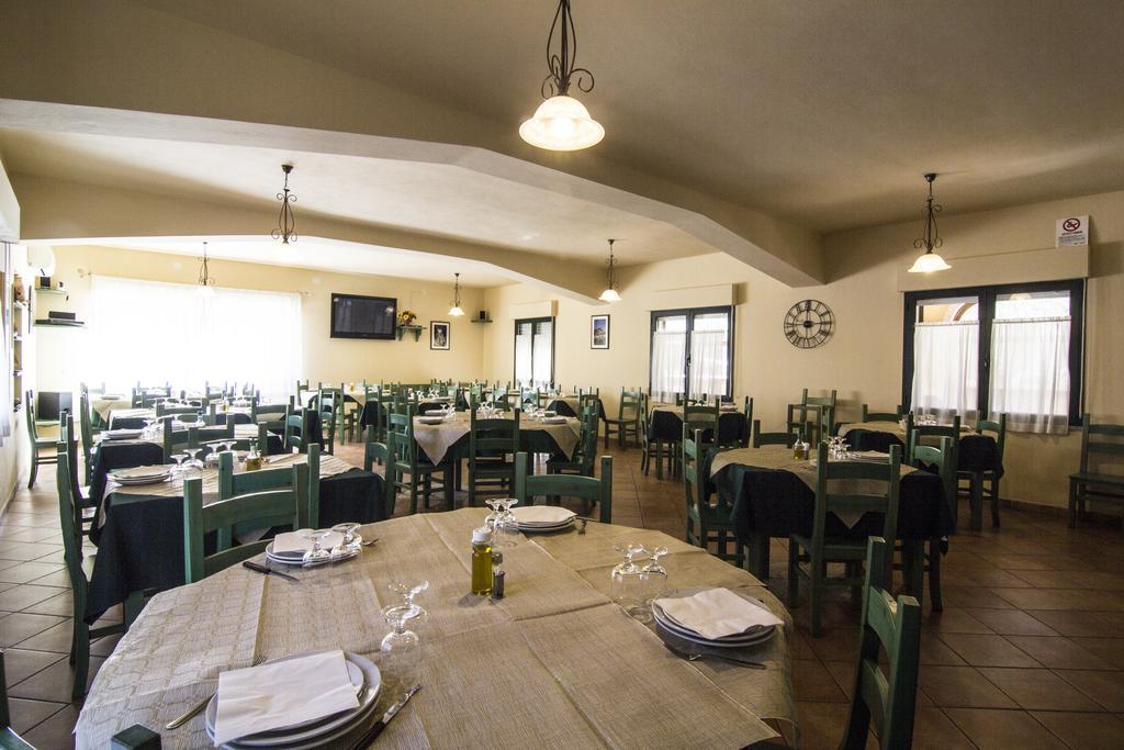 Agriturismo Sa Rocca イグレージアス エクステリア 写真